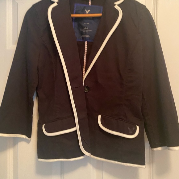 American Eagle Outfitters Black Blazer with White Accents - Picture 10 of 16